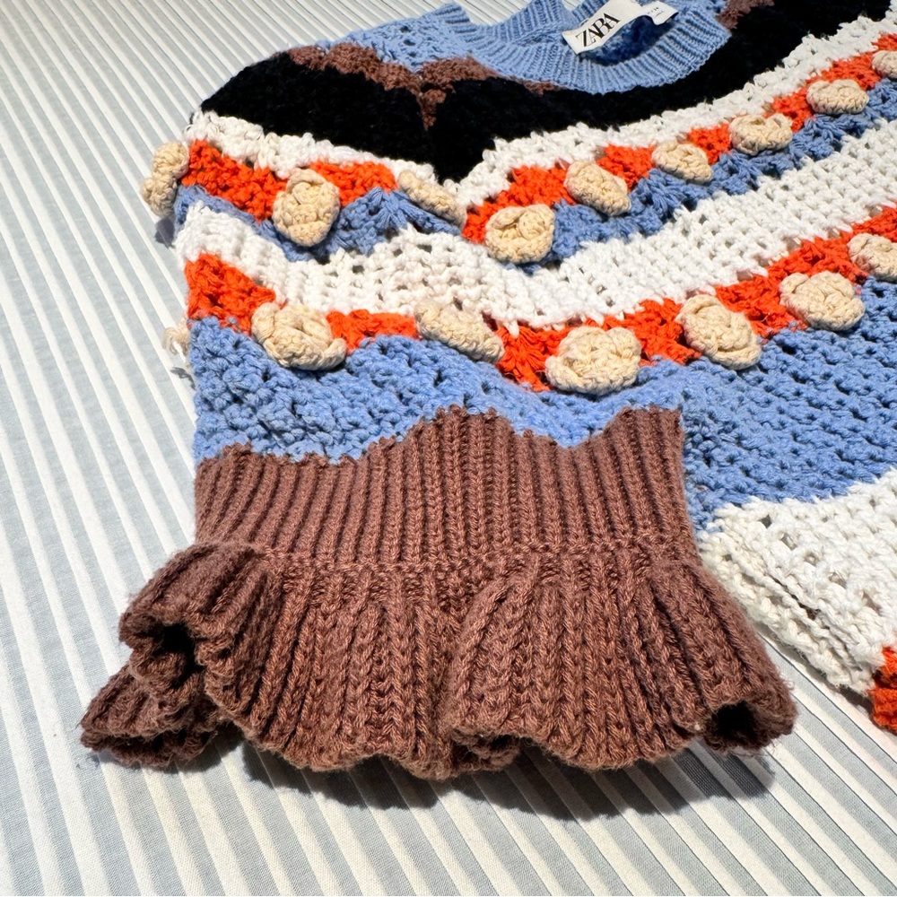 ZARA KNIT TOP